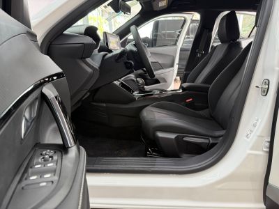 PEUGEOT 2008 Allure 1.0T 12v 2025 - miniatura 10
