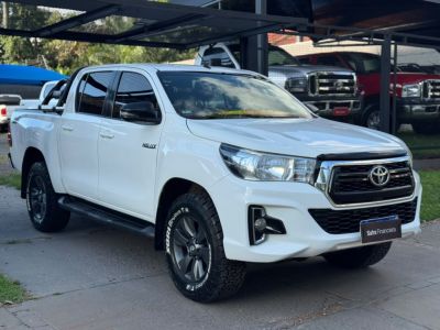 TOYOTA Hilux SR D4-D 2.8TDi 16v 4X4 C.D. 2020 - miniatura 3