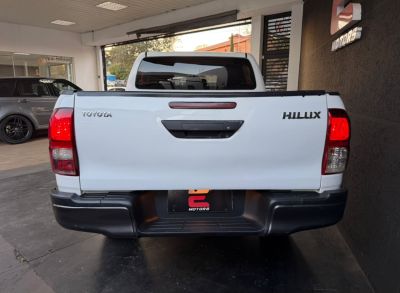 TOYOTA Hilux STD D4-D 2.8TDi 16v 4X4 C.D. 2024 - miniatura 5