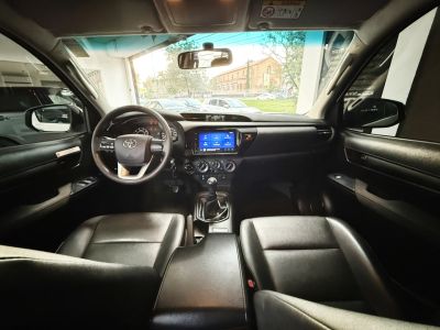 TOYOTA Hilux STD D4-D 2.8TDi 16v 4X4 C.D. 2024 - miniatura 6