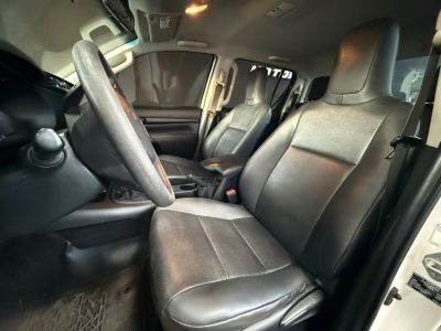 TOYOTA Hilux STD D4-D 2.8TDi 16v 4X4 C.D. 2024 - miniatura 7