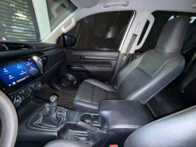 TOYOTA Hilux STD D4-D 2.8TDi 16v 4X4 C.D. 2024 - miniatura 10