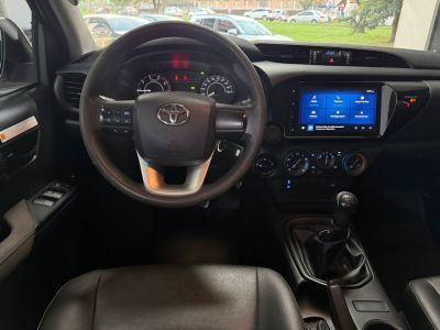 TOYOTA Hilux STD D4-D 2.8TDi 16v 4X4 C.D. 2024 - miniatura 11