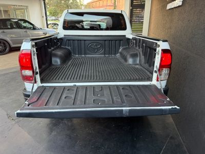 TOYOTA Hilux STD D4-D 2.8TDi 16v 4X4 C.D. 2024 - miniatura 13