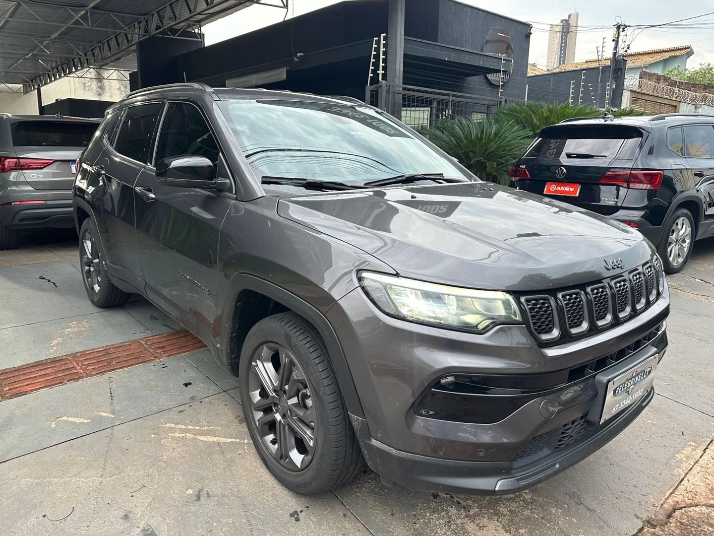Vista principal de JEEP Compass Longitude 1.3 16v T270 2024