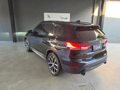BMW X1 sDrive20i 2.0T 16v 2022 - miniatura 7