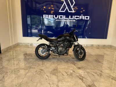 YAMAHA MT -07 689 2025