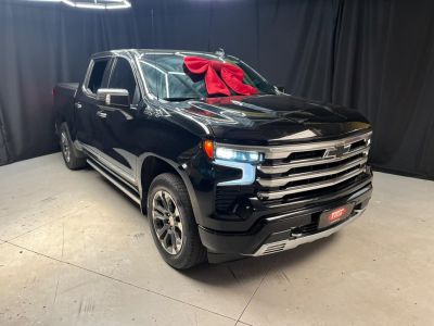 CHEVROLET Silverado 1500 High Country 5.3 V8 4x4 C.D. 2025