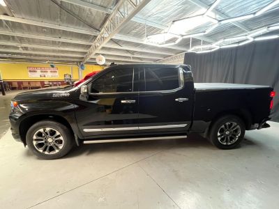 CHEVROLET Silverado 1500 High Country 5.3 V8 4x4 C.D. 2025 - miniatura 4