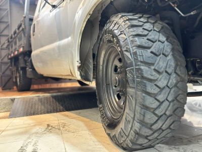 FORD F350 2.8TDi  2019 - miniatura 3