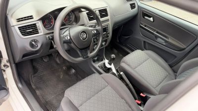 VOLKSWAGEN Fox Trend 1.6 4p. 2016 - miniatura 7