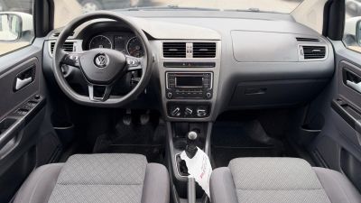 VOLKSWAGEN Fox Trend 1.6 4p. 2016 - miniatura 8