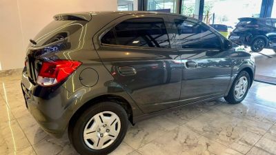 CHEVROLET Onix Joy 1.0 2018 - miniatura 5