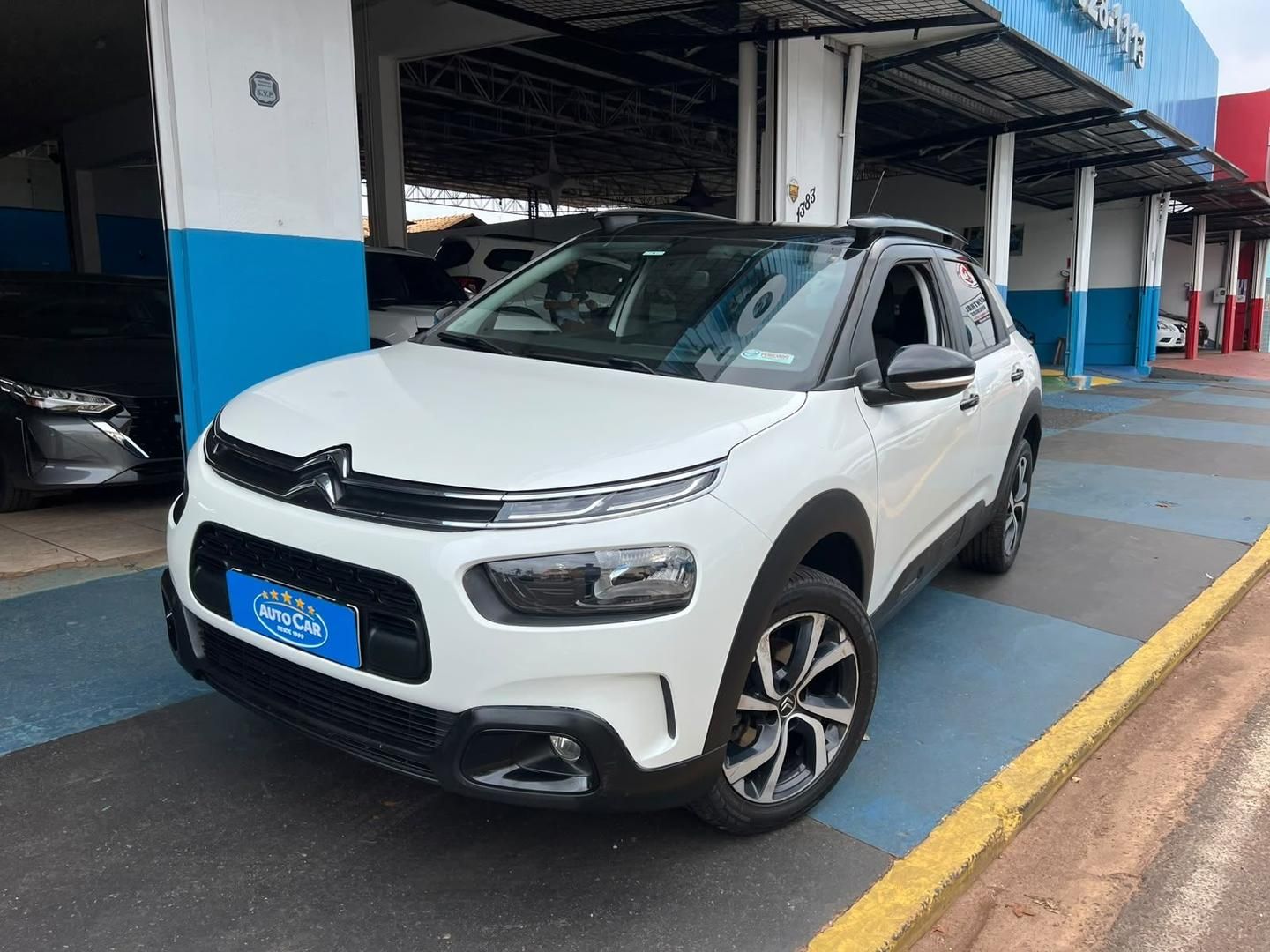 Vista principal de CITROEN C4 Cactus Feel Pack 1.6 16v 2020