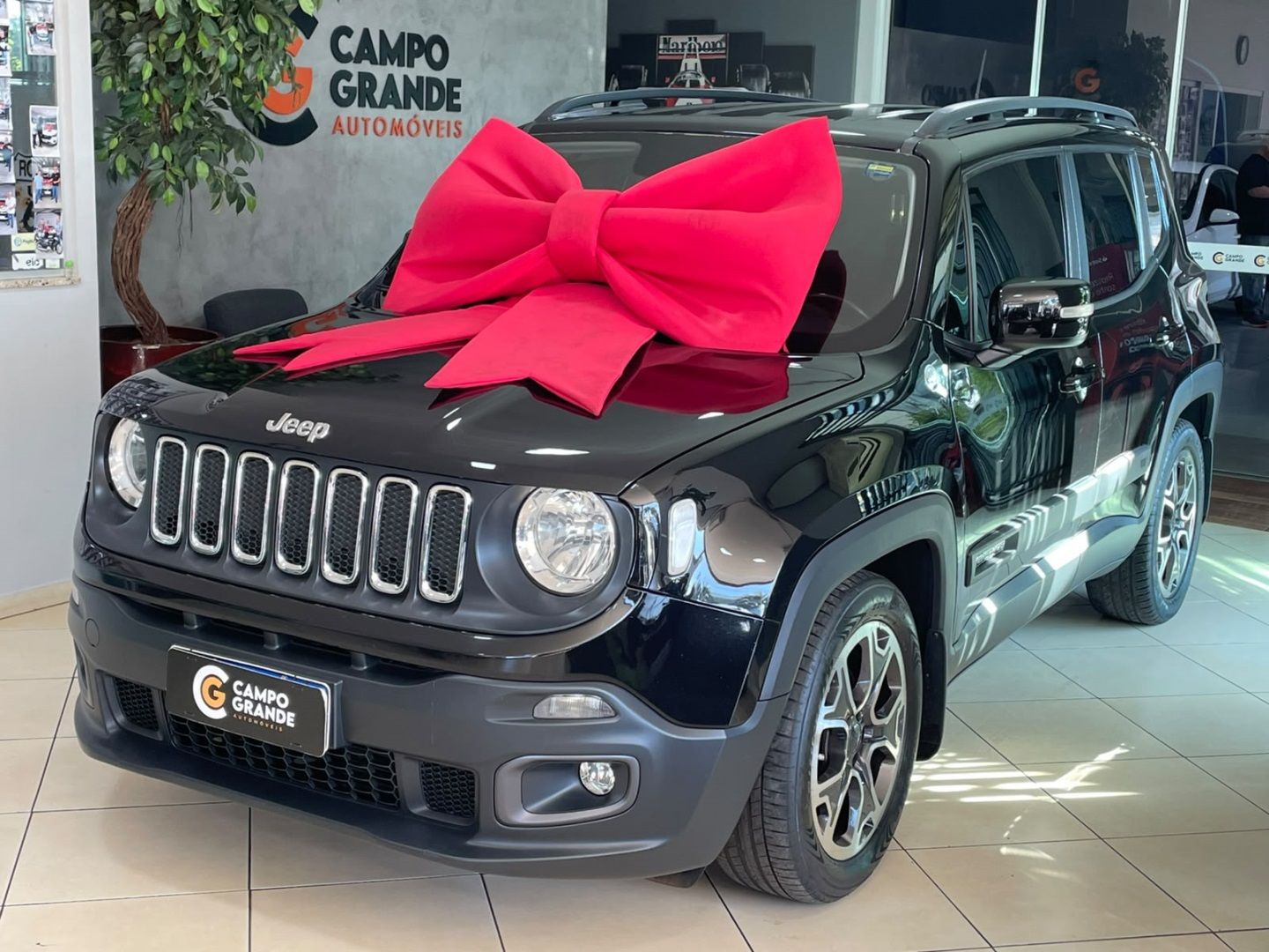Vista principal de JEEP Renegade Longitude 1.8 16v 2016