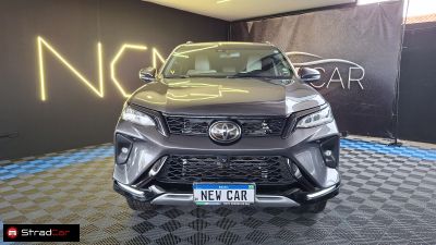 TOYOTA Hilux SW4 Diamond D4-D 2.8TDi 16v 4x4 2024 - miniatura 2