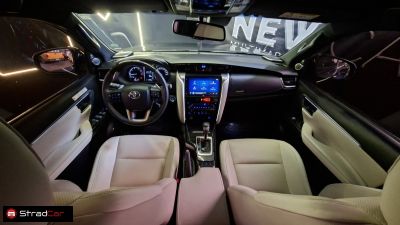 TOYOTA Hilux SW4 Diamond D4-D 2.8TDi 16v 4x4 2024 - miniatura 7