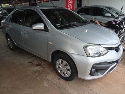 TOYOTA Etios Sedan XS 1.5 16v 2018 - miniatura 3