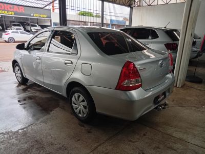 TOYOTA Etios Sedan XS 1.5 16v 2018 - miniatura 5
