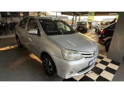 TOYOTA Etios Sedan X 1.5 16v 2015 - miniatura 3