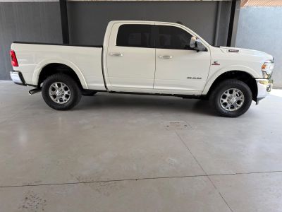 RAM 3500 Laramie 6.7TDi 24v 4X4 C.D. 2022 - miniatura 4