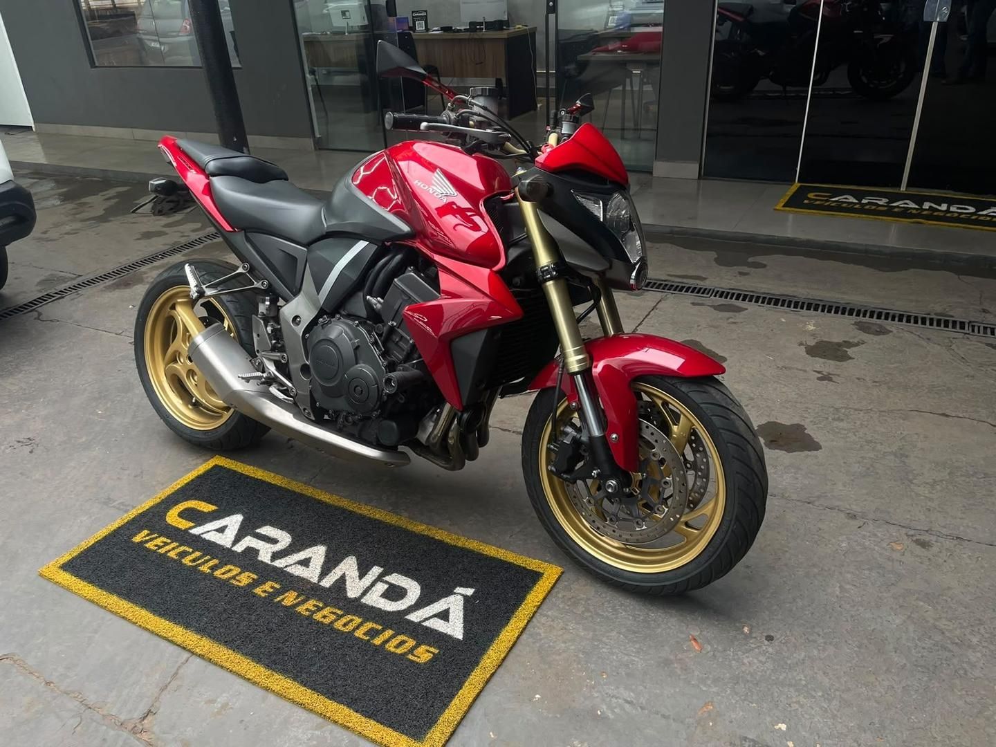 Vista principal de HONDA CB 1000R 2013