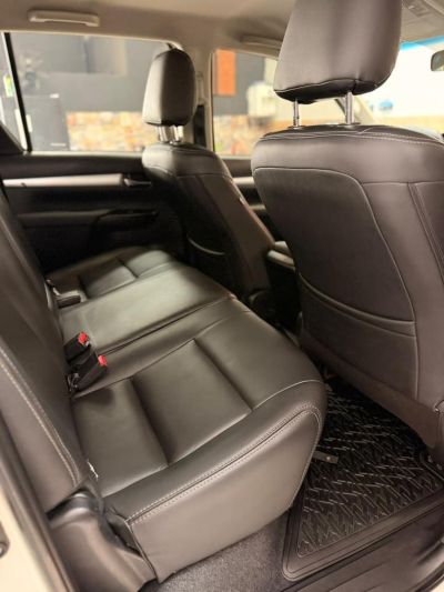 TOYOTA Hilux SR D4-D 2.8TDi 16v 4X4 C.D. 2019 - miniatura 9