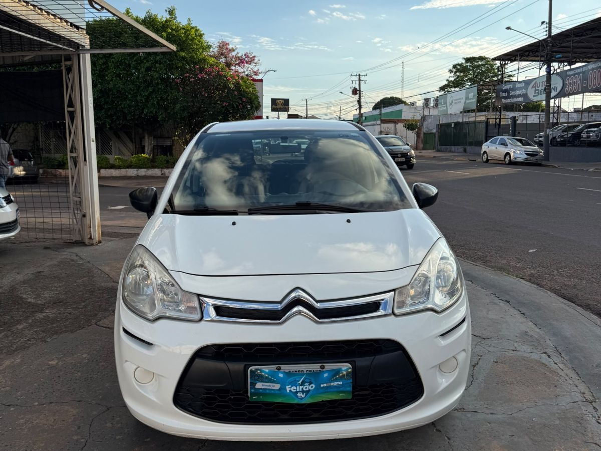 Vista principal de CITROEN C3 Hatch Origine 1.5 2014