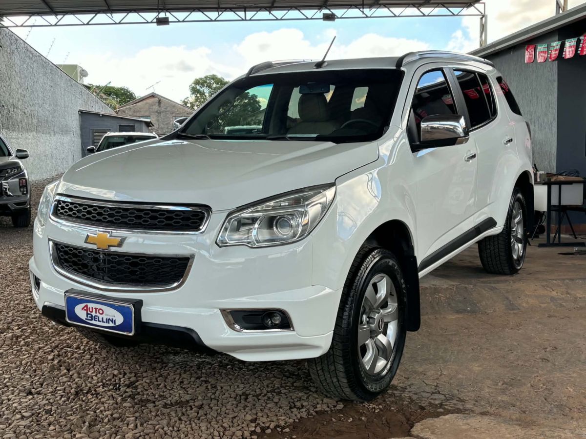 Vista principal de CHEVROLET Trailblazer LTZ 3.6 V6 24v 4x4 2014
