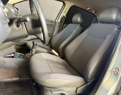 VOLKSWAGEN Gol 1.0 12v 4p. 2010 - miniatura 7