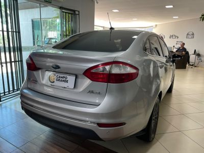 FORD Fiesta Hatch Titanium 1.6 16v PowerShift 2014 - miniatura 4