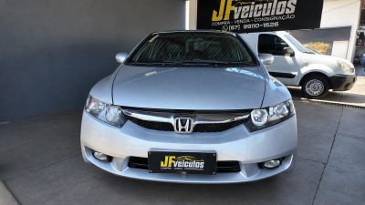 HONDA Civic LXS 1.8 16v 2010