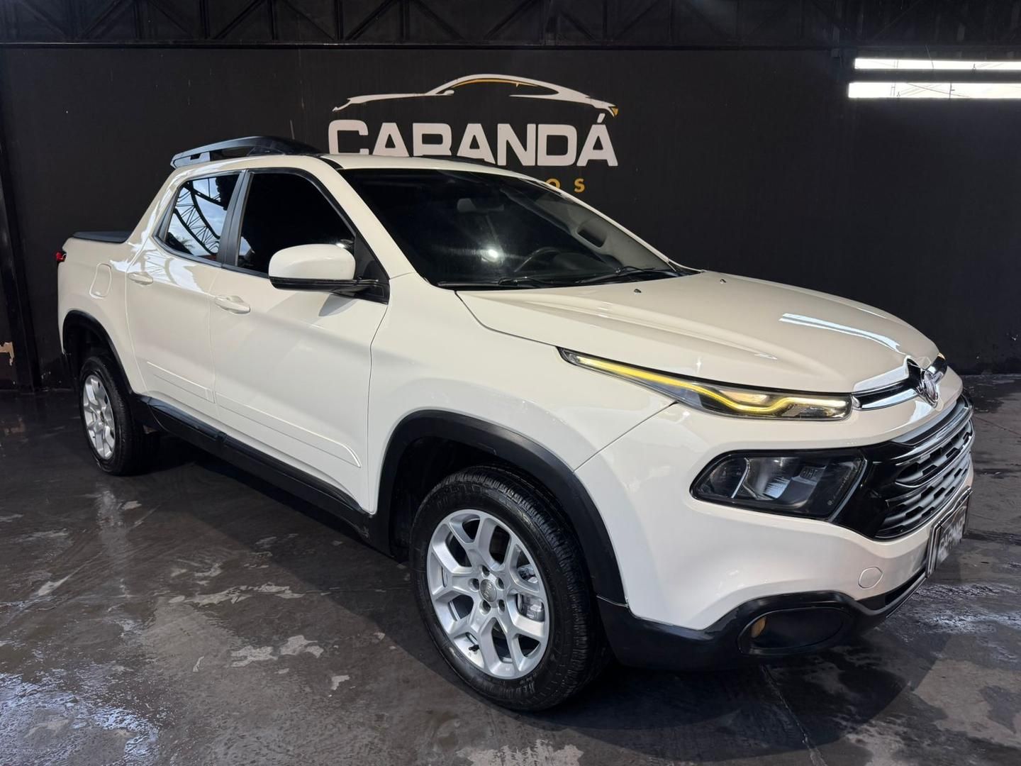 Vista principal de FIAT Toro Freedom 1.8 16v 2017