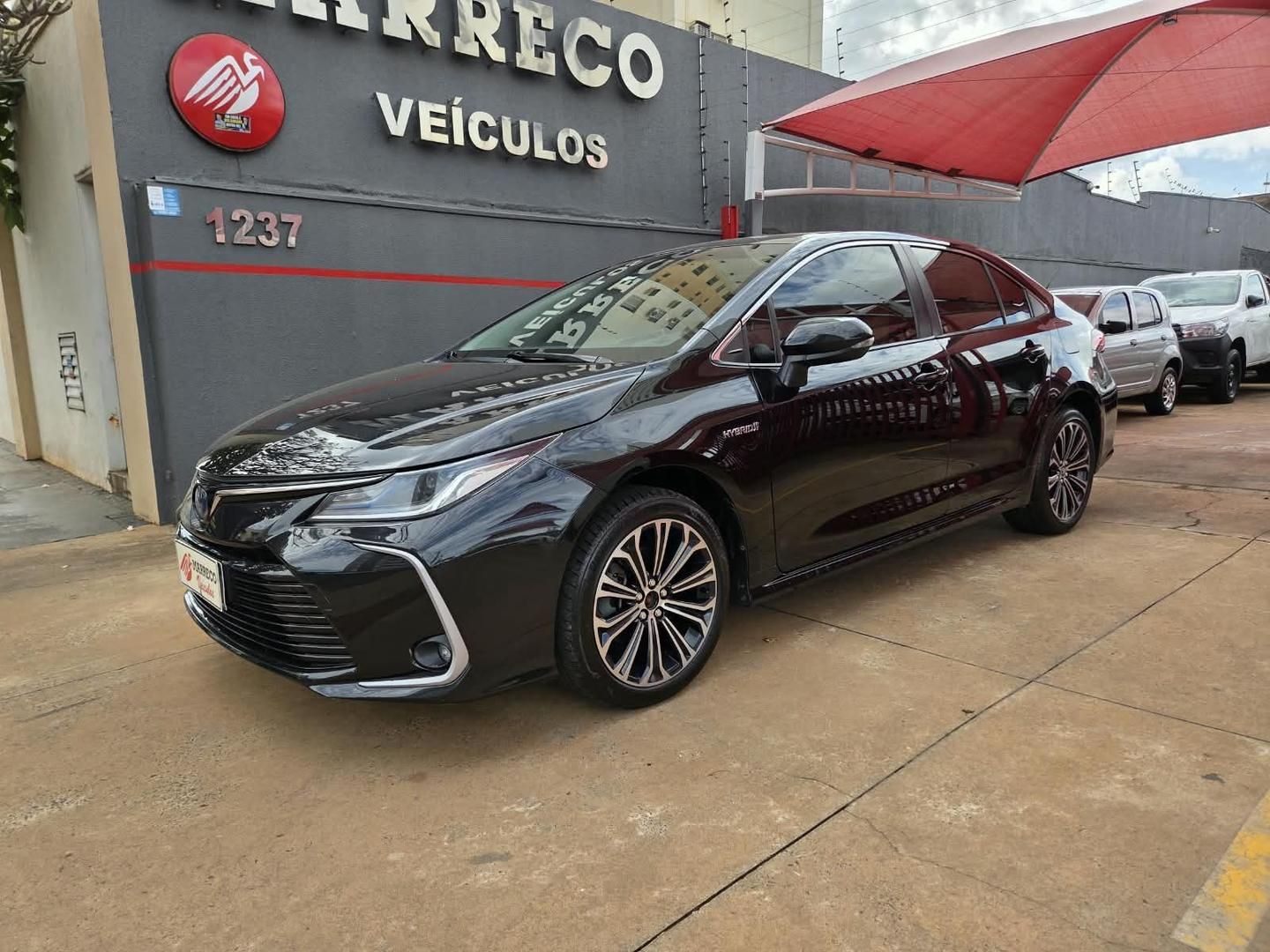 Vista principal de TOYOTA Corolla Altis Premium 2.0 16v 2020