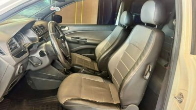 VOLKSWAGEN Saveiro Cross 1.6 16v C.D. 2017 - miniatura 8