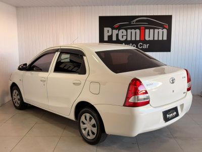 TOYOTA Etios Sedan X 1.5 16v 2015 - miniatura 4