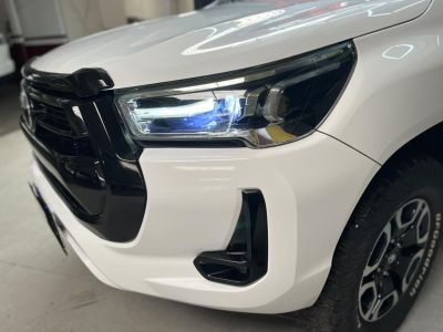 TOYOTA Hilux SRX D4-D 2.8TDi 16v 4X4 C.D. 2016 - miniatura 4