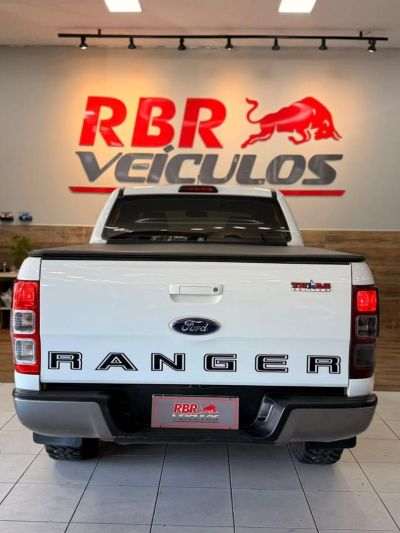 FORD Ranger XL 2.2TDCi 16v 4x4 C.D. 2015 - miniatura 4