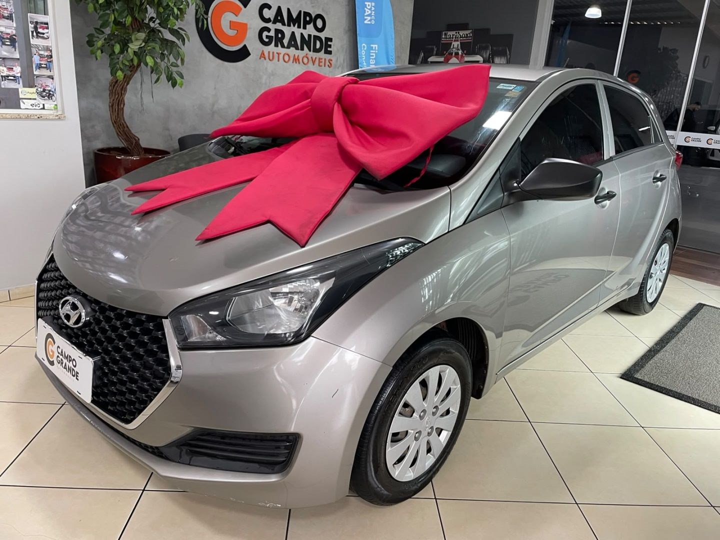 Vista principal de HYUNDAI HB20 Unique 1.0 12v 2019