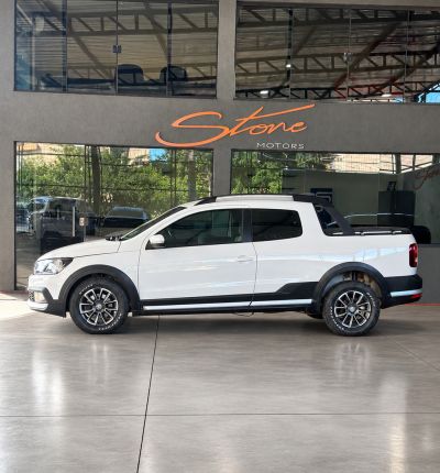 VOLKSWAGEN Saveiro Cross 1.6 16v C.D. 2017 - miniatura 4