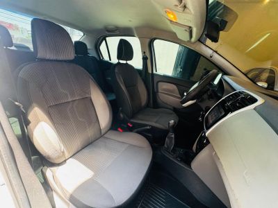 RENAULT Logan Expression 1.6 16v 2019 - miniatura 6