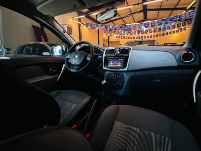 RENAULT Logan Expression 1.6 16v 2019 - miniatura 9