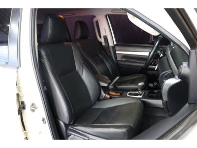 TOYOTA Hilux SRV D4-D 2.8TDi 16v 4X4 C.D. 2017 - miniatura 5