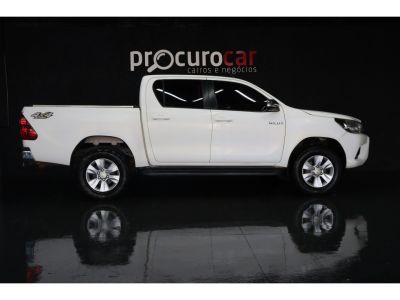 TOYOTA Hilux SRV D4-D 2.8TDi 16v 4X4 C.D. 2017 - miniatura 10