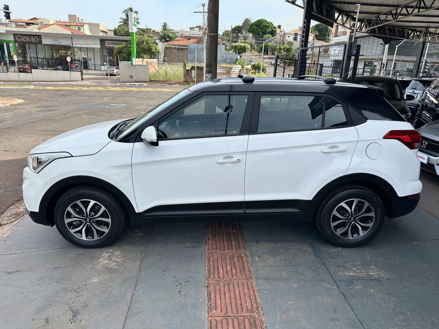 HYUNDAI Creta Action 1.6 16v 2021 - miniatura 3