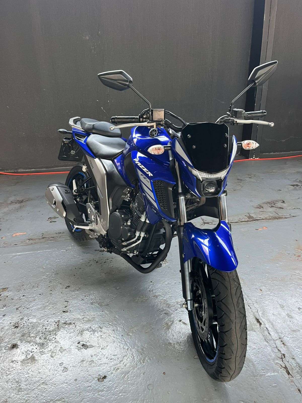 YAMAHA FZ25 250 Fazer 2023 - miniatura 2