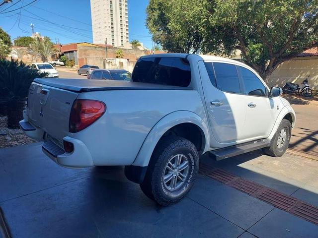 MITSUBISHI L200 Triton HPE 3.2TDi 16v 4X4 C.D. 2015 - miniatura 5