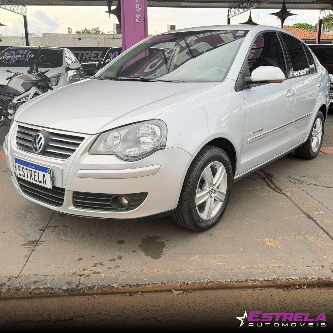 VOLKSWAGEN Polo Sedan Comfortline 1.6 2011 - miniatura 2