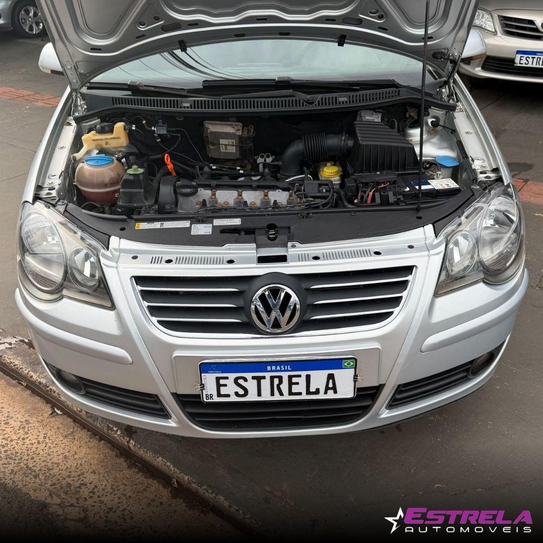 VOLKSWAGEN Polo Sedan Comfortline 1.6 2011 - miniatura 6