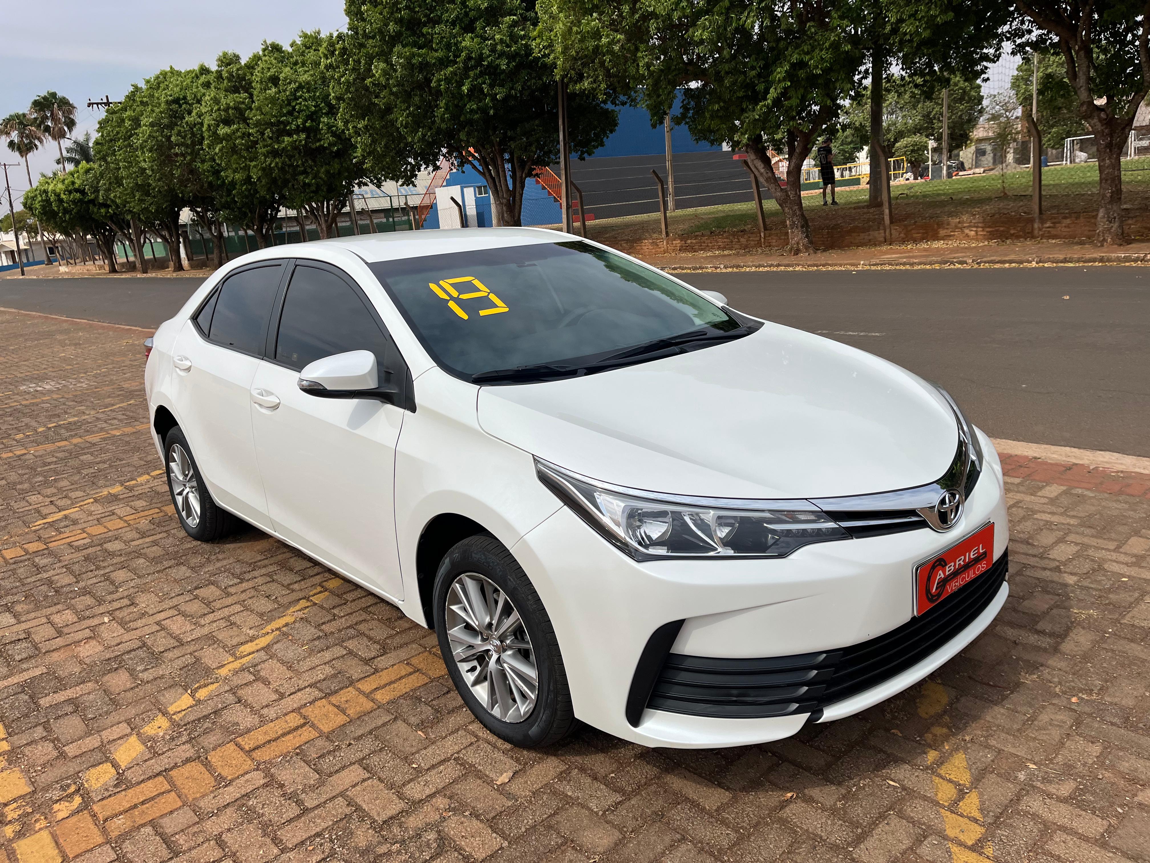 TOYOTA Corolla GLi 1.8 16v 2019